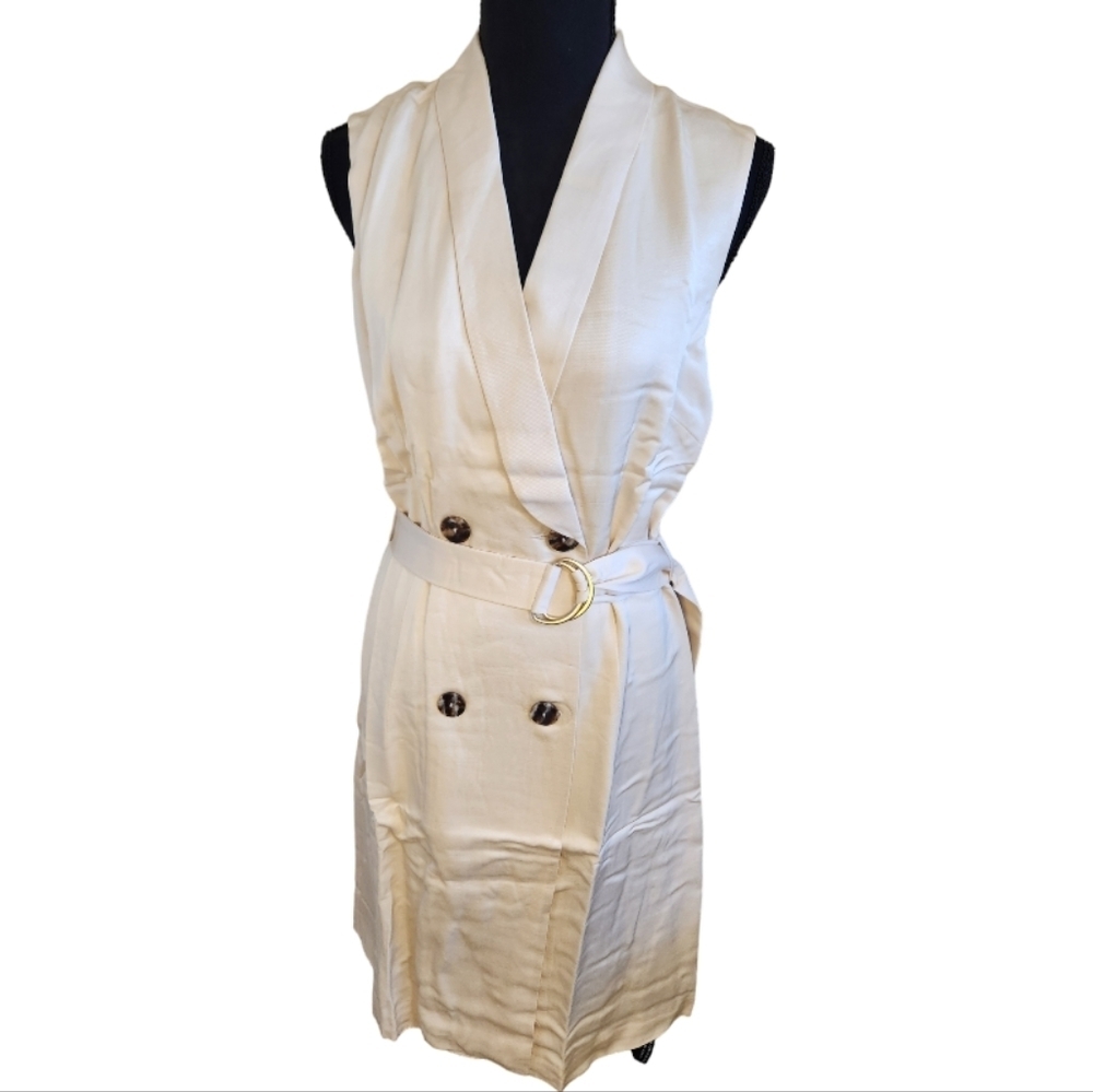 JNSQ double breasted sleeveless shirt shift dress with belt cream size 6 NWT